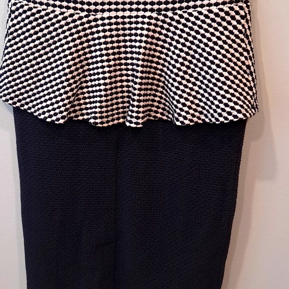 ANTHROPOLOGIE PEPLUM DRESS - Picture 5 of 11